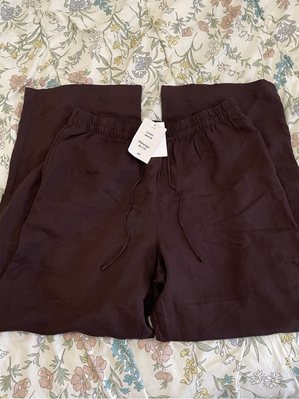 H&M Wide Leg Drawstring Linen-Blend Pants in Dark Brown